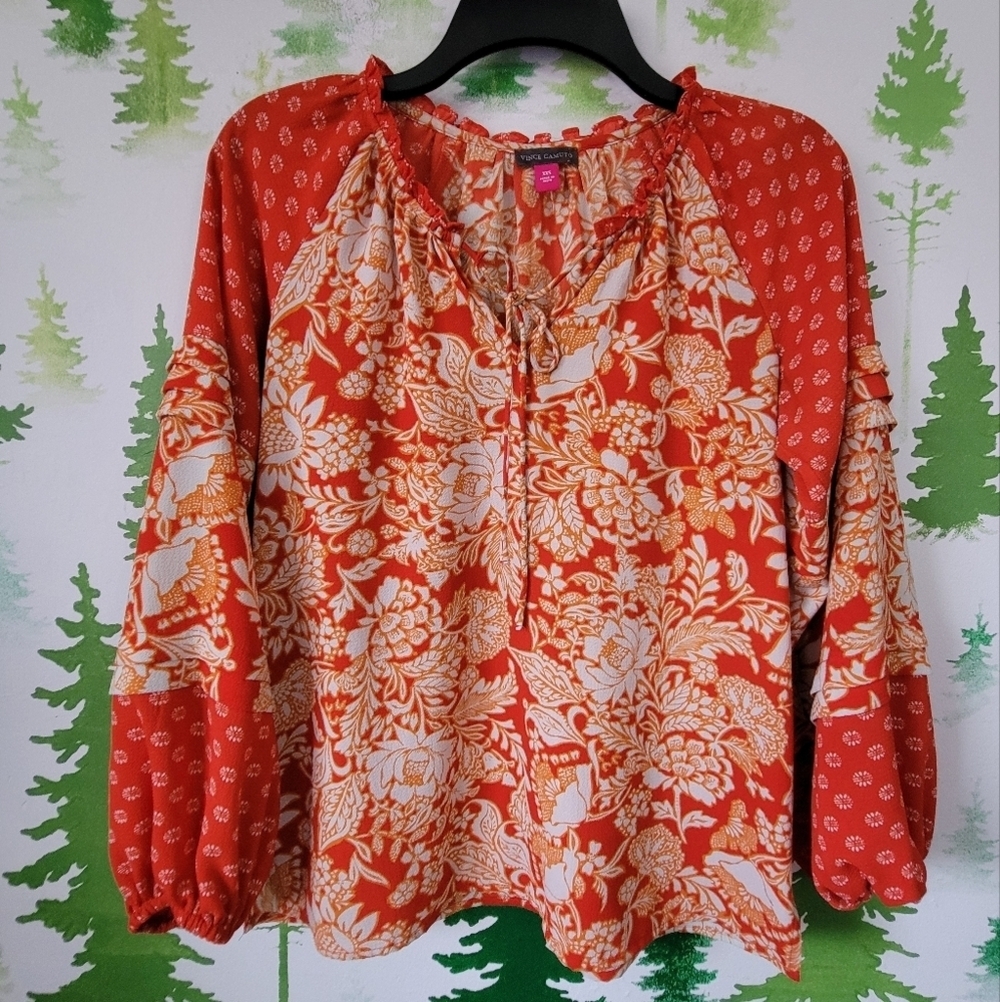 Vince Camuto Orange Floral Top.